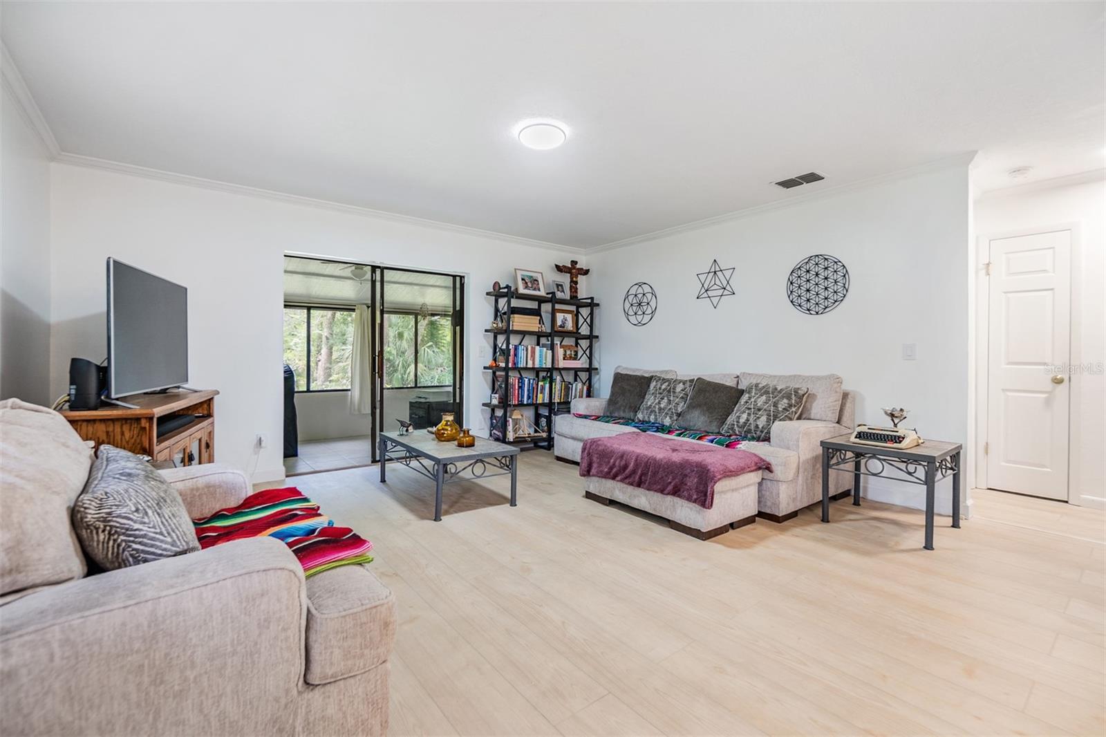 PONDS OF TARPON WOODS THE CONDO - Residential