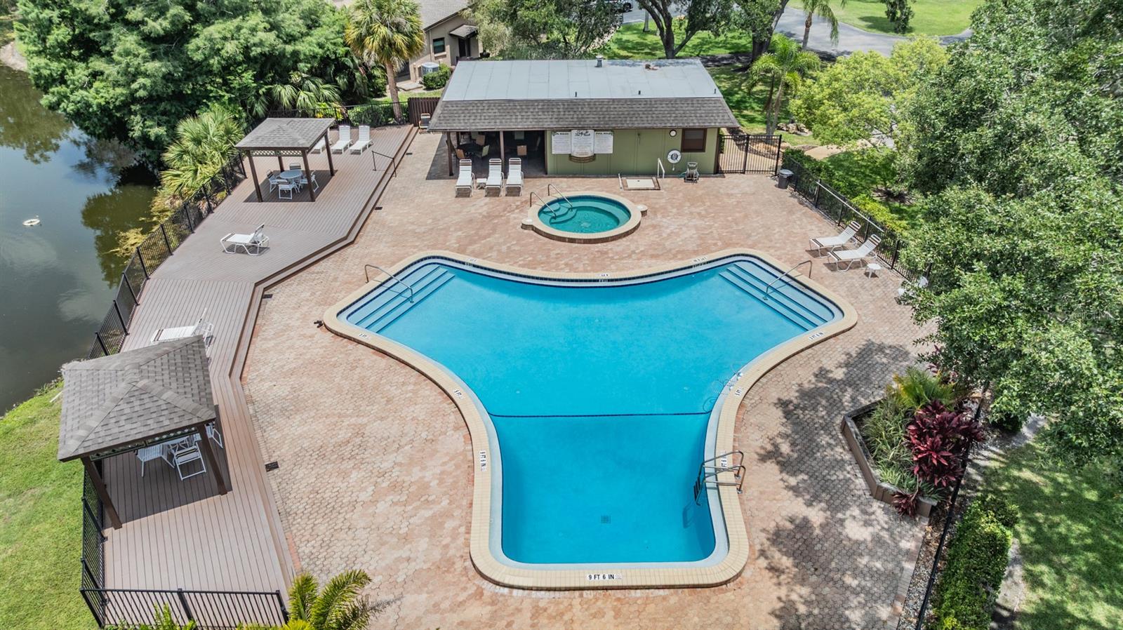 PONDS OF TARPON WOODS THE CONDO - Residential