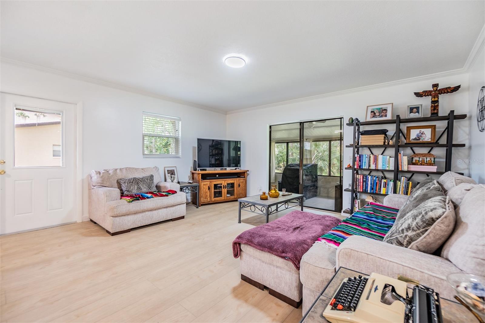 PONDS OF TARPON WOODS THE CONDO - Residential