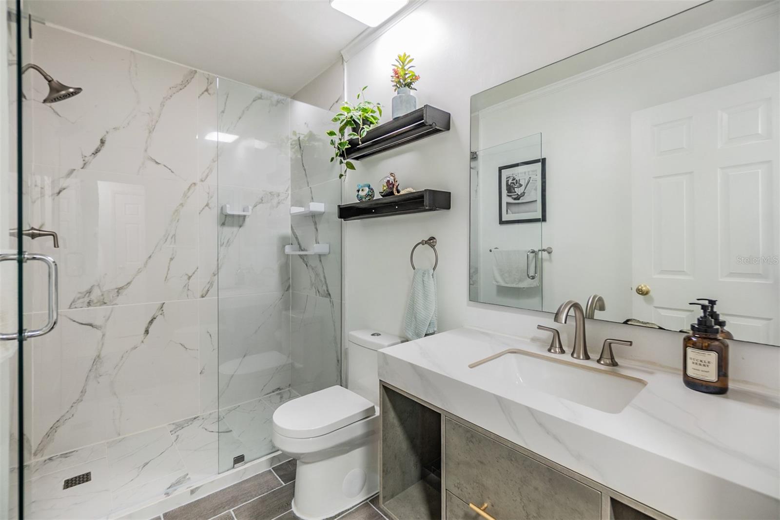 PONDS OF TARPON WOODS THE CONDO - Residential