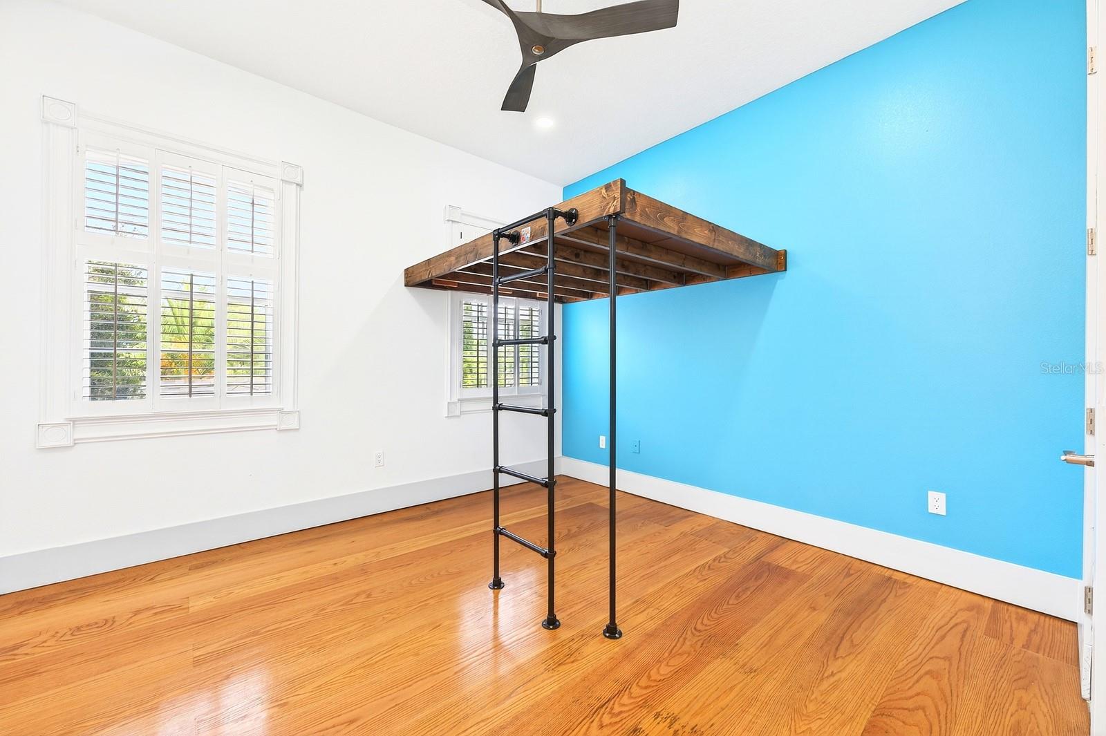 BAY ISLE 48 17 - Residential