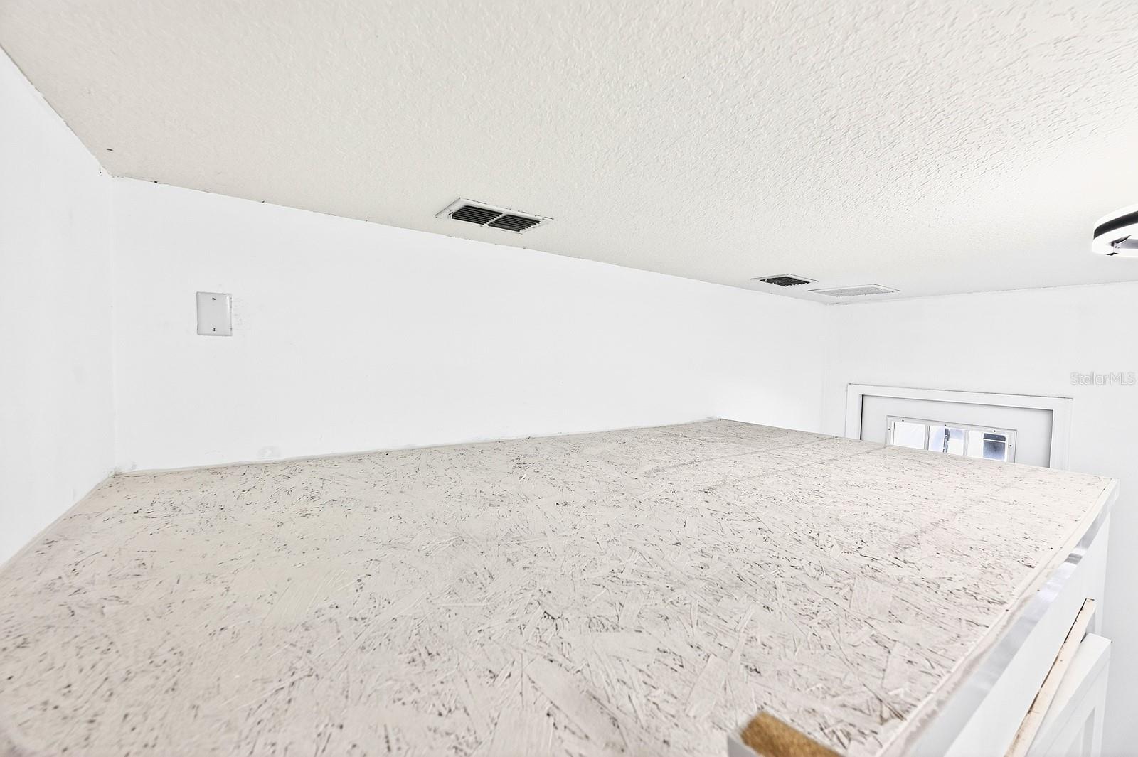 BAY ISLE 48 17 - Residential