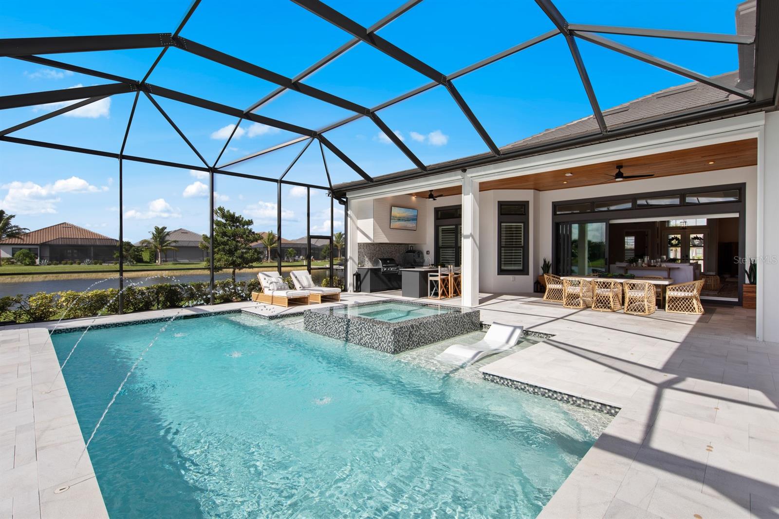 ESPLANADE LAKE CLUB PH 1 - Residential