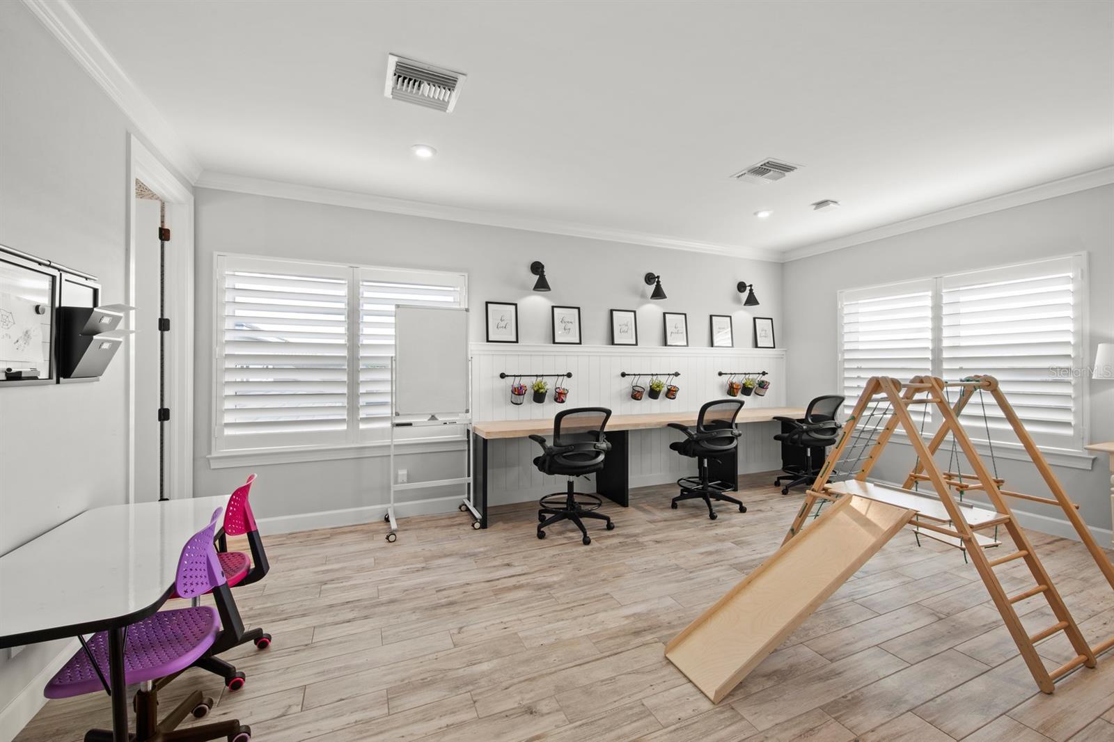 ESPLANADE LAKE CLUB PH 1 - Residential