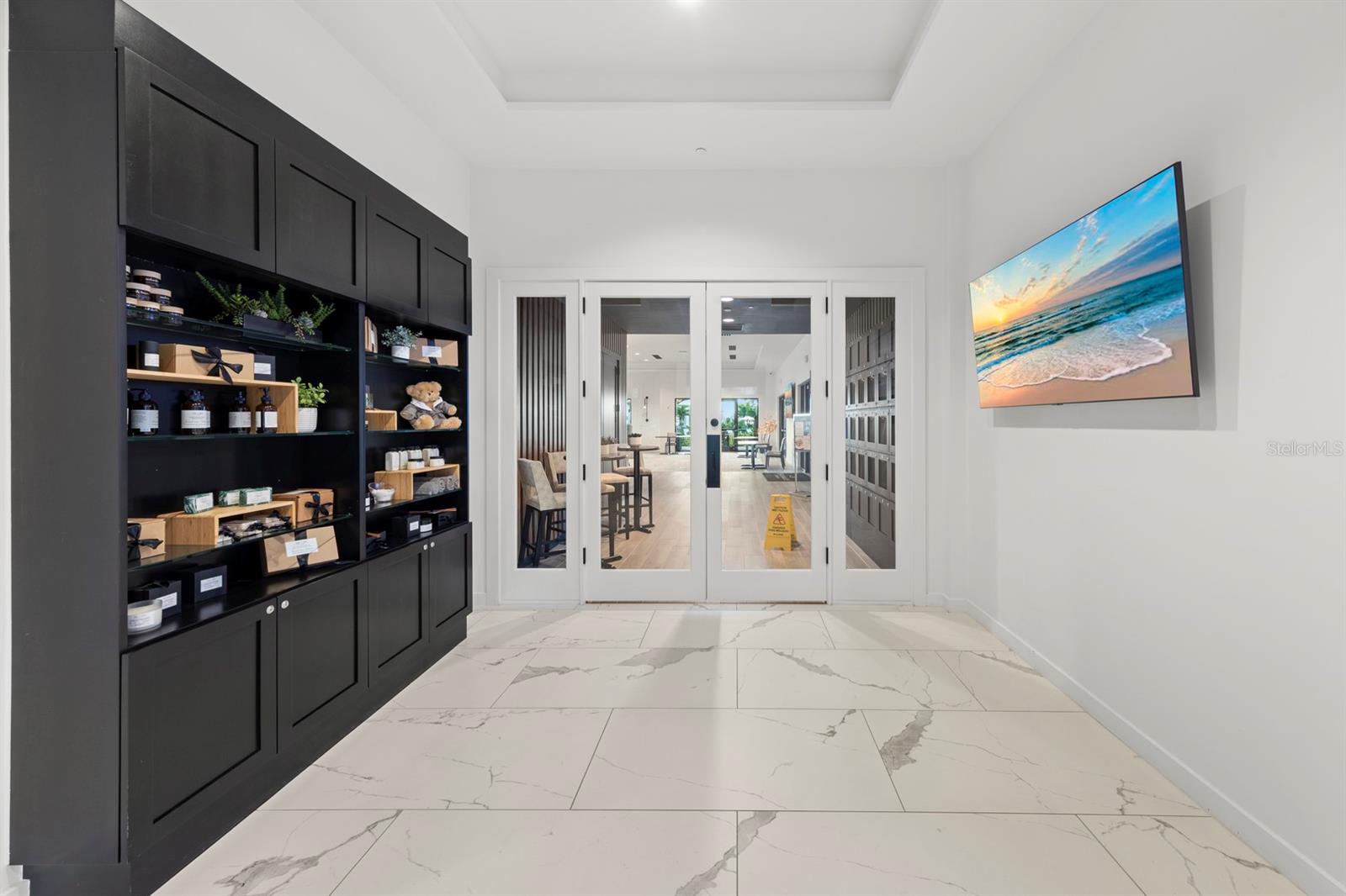 ESPLANADE LAKE CLUB PH 1 - Residential