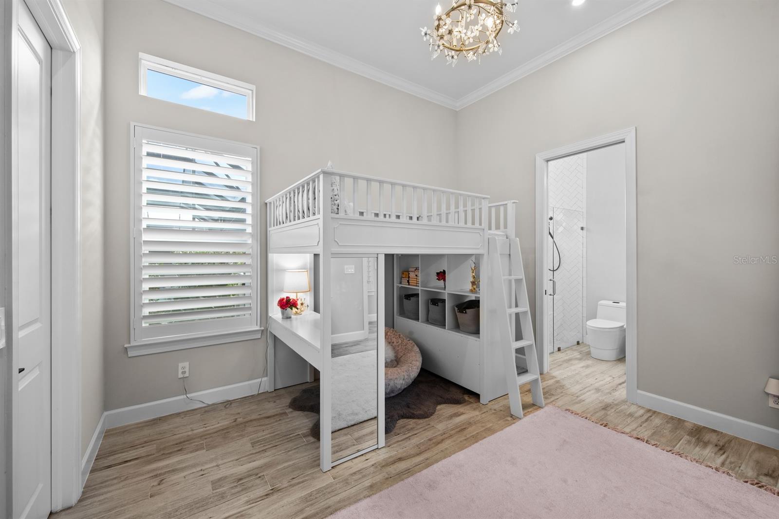 ESPLANADE LAKE CLUB PH 1 - Residential