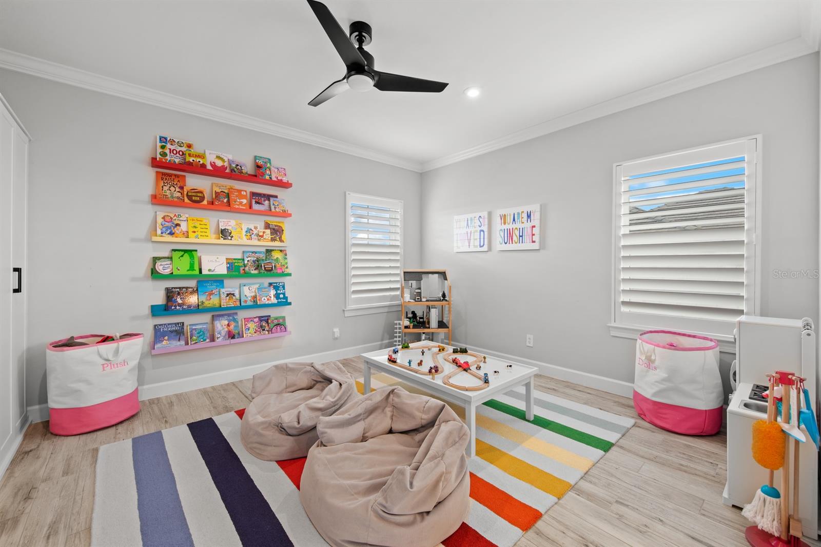 ESPLANADE LAKE CLUB PH 1 - Residential