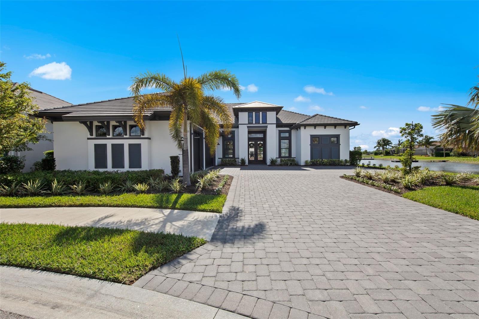 ESPLANADE LAKE CLUB PH 1 - Residential