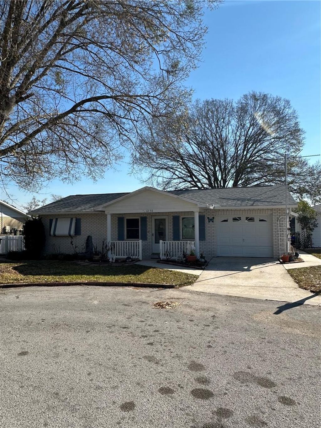 Photo of 6130 17th Street, Zephyrhills, FL 33542 (MLS # TB8440976)