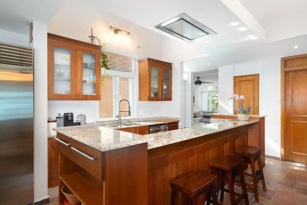 PASEO LAS PALMAS - Residential