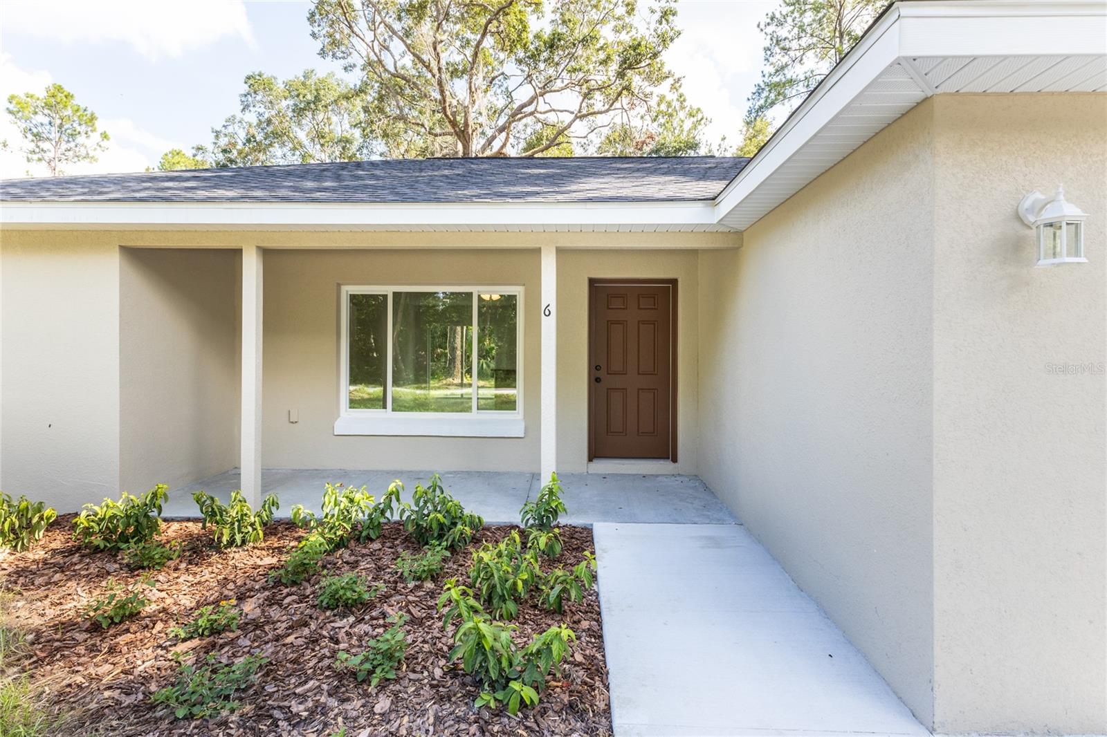 1057 NW TIMBERLAKE ROAD