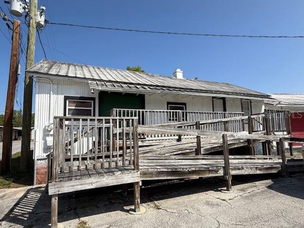 Photo of 323 N Delaware Avenue #1, Deland, FL 32720 (MLS # V4948012)