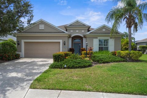 Photo of 4720 Claremont Park Drive, Bradenton, FL 34211 (MLS # A4663804)