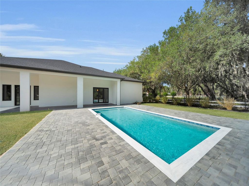 Photo of 11241 Oswalt Road, Clermont, FL 34711 (MLS # S5148795)