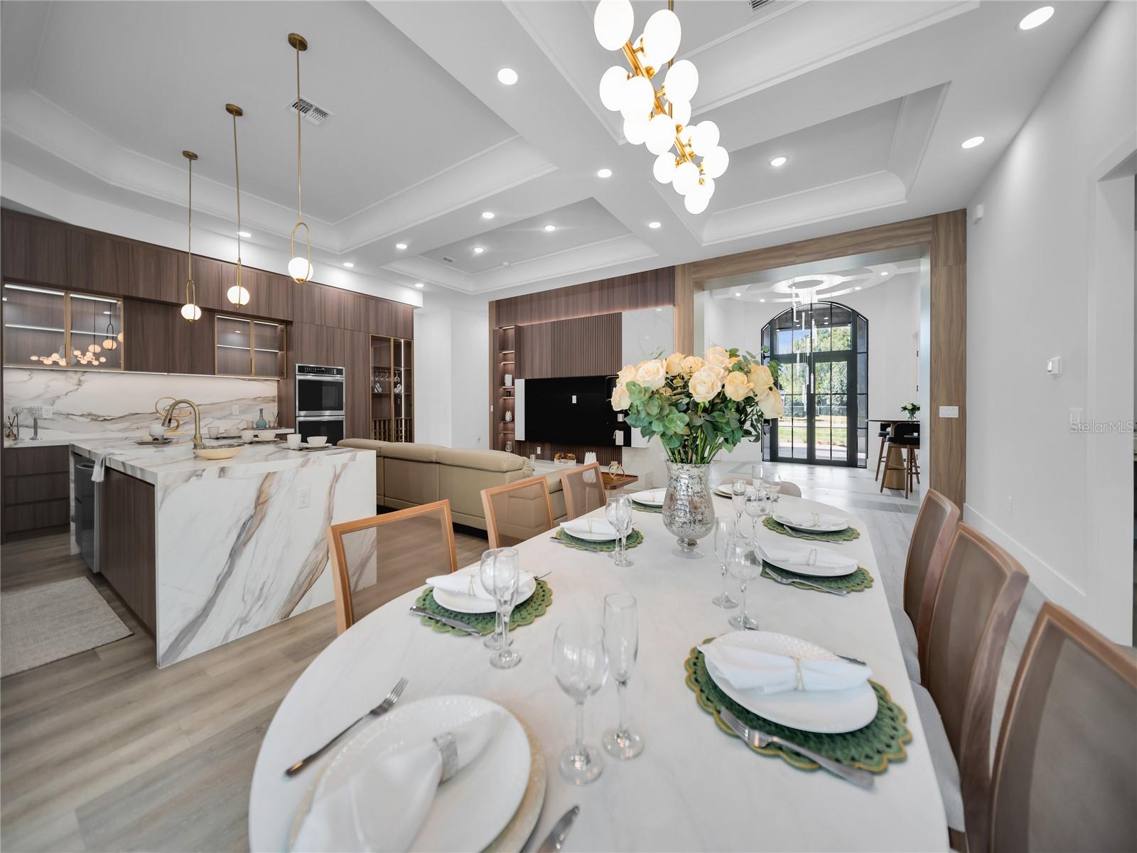 CRESCENT LAKE CLUB SUB - Residential