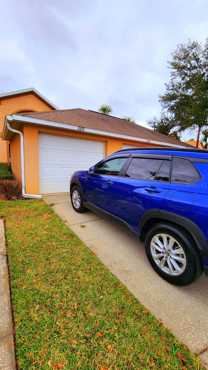 VILLAS/EMERALD LAKE CONDO PH 4 - Residential