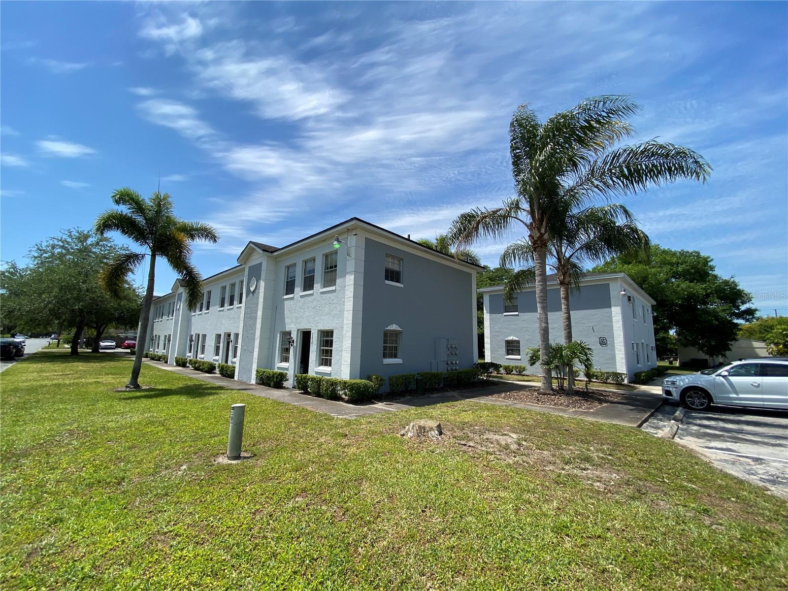 FAIRVIEW SHORES - Residential Lease