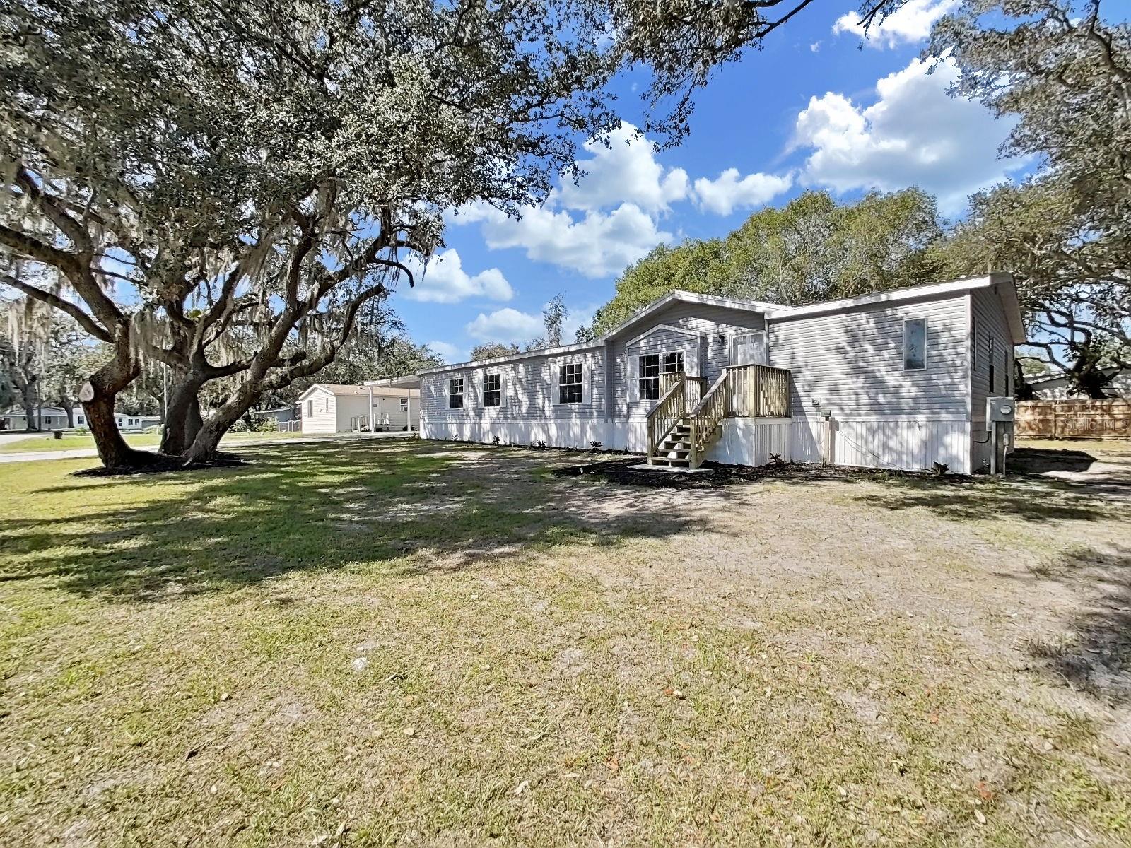 EAST COVE UNIT 01 - Residential