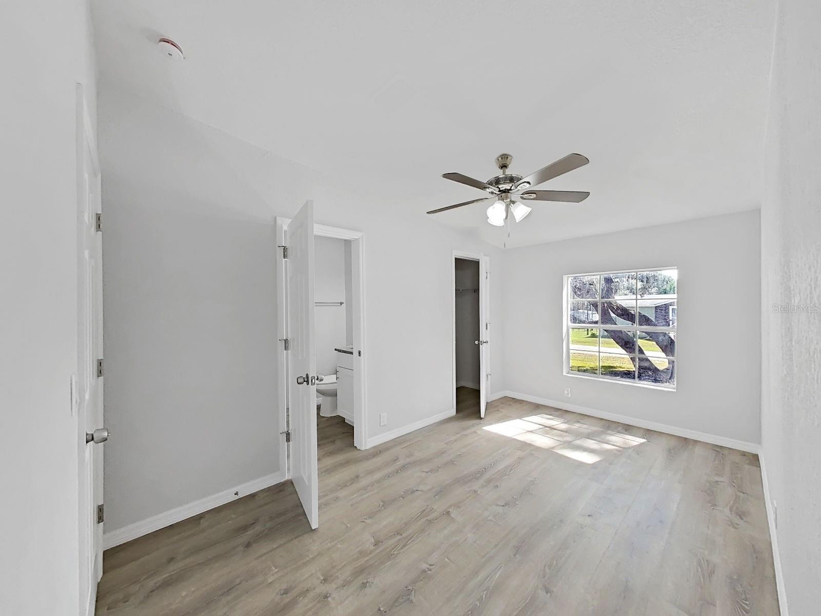 EAST COVE UNIT 01 - Residential