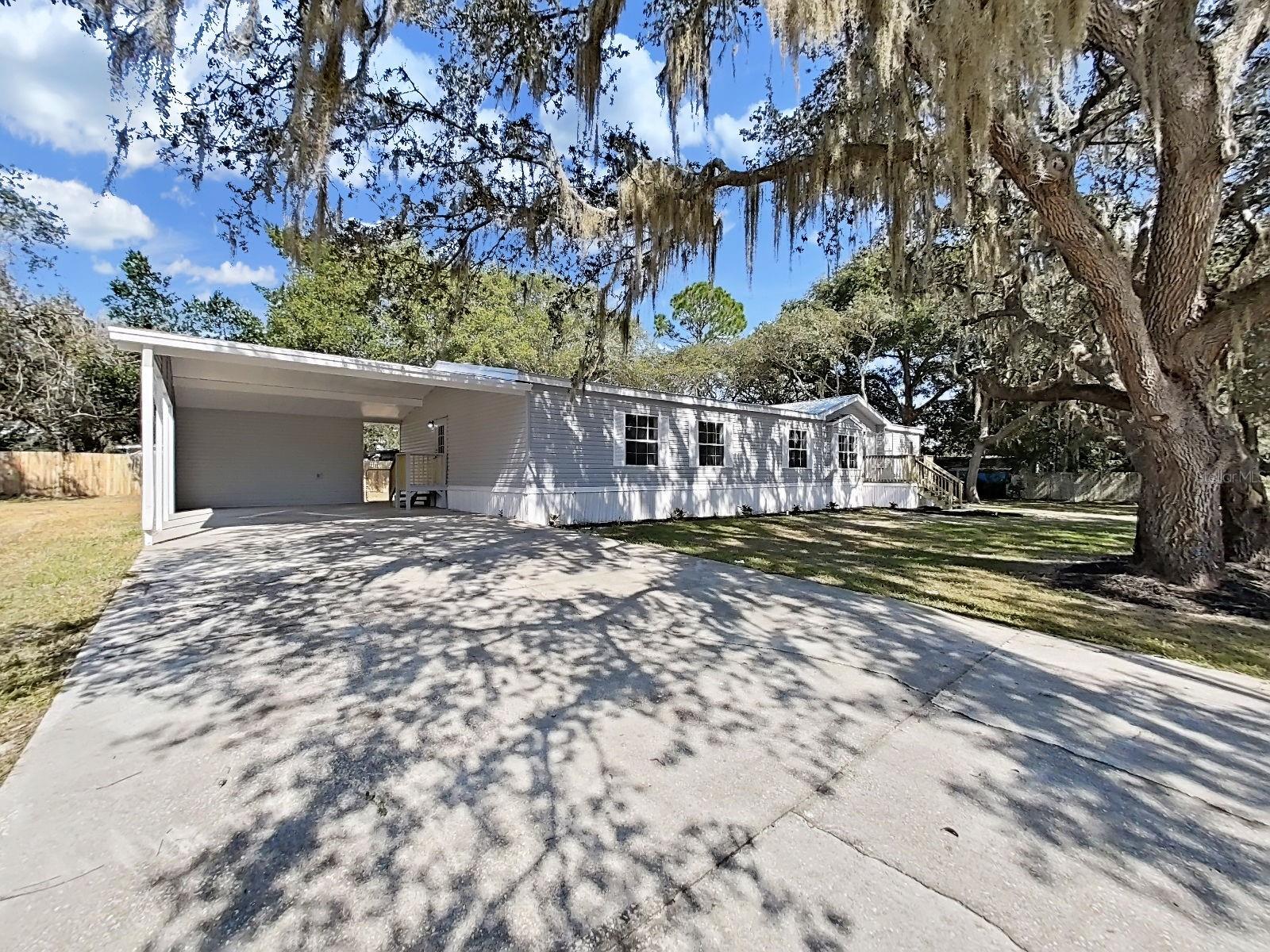 EAST COVE UNIT 01 - Residential