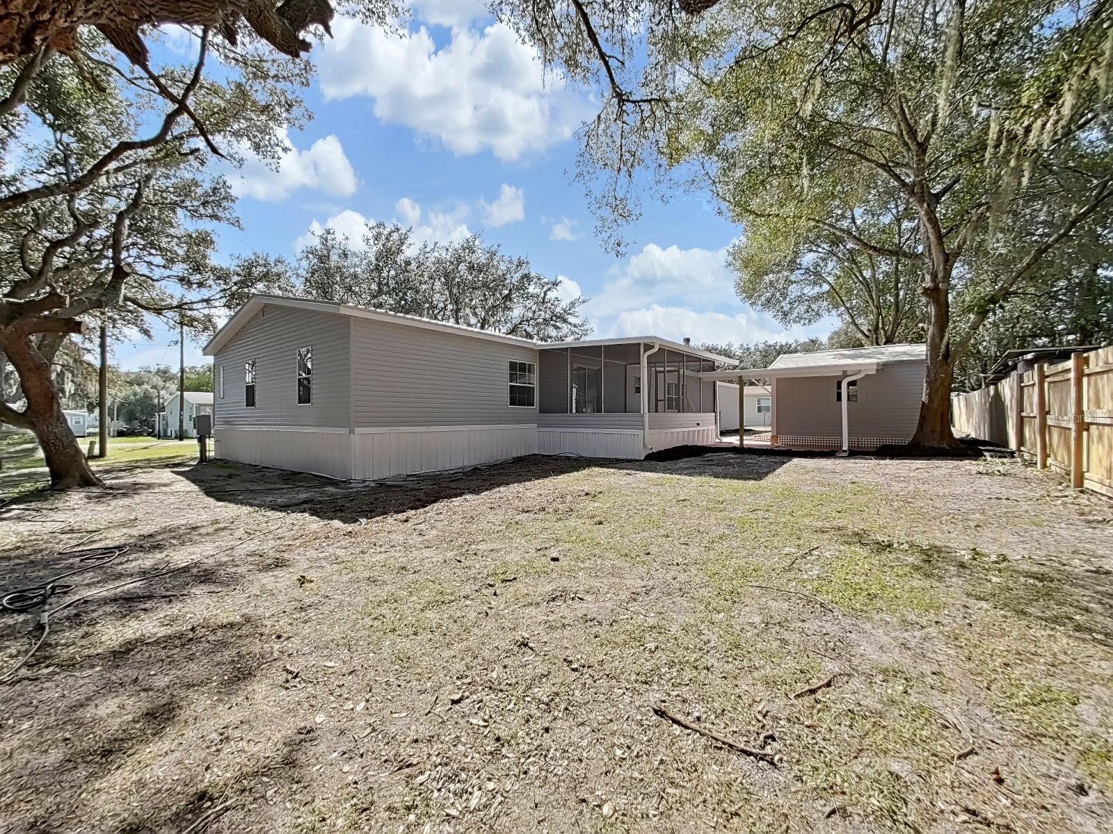 EAST COVE UNIT 01 - Residential