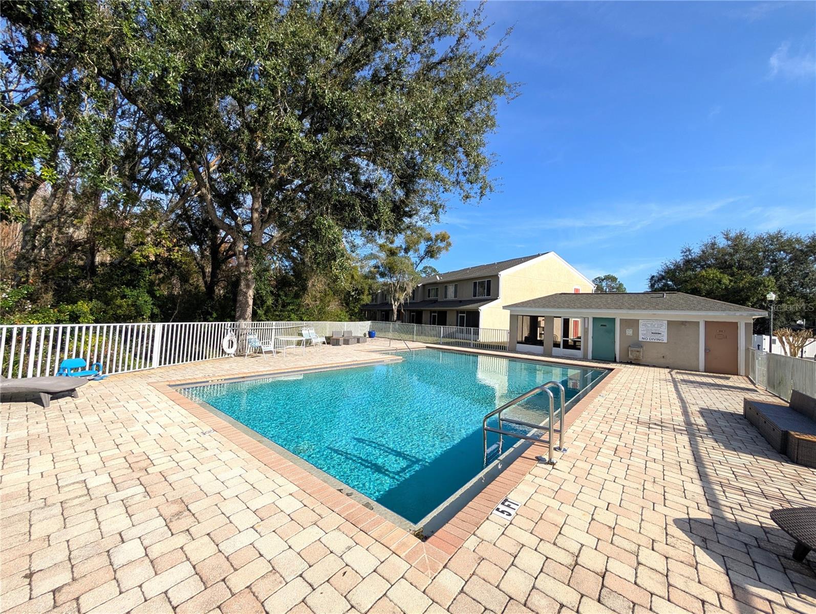 CARROLLWOOD KEY - Residential Lease
