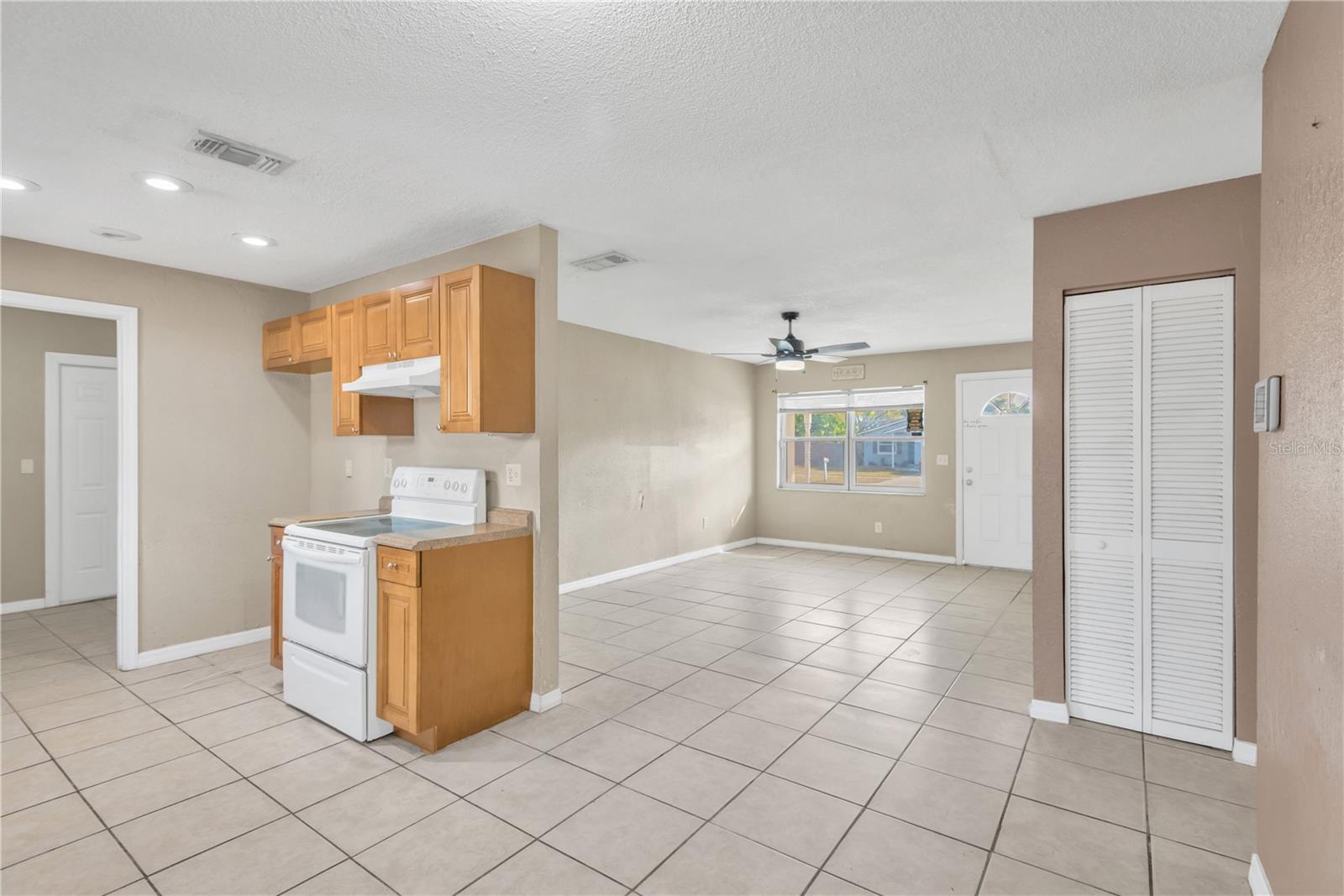 CROSS BAYOU ESTATES 3RD ADD - Residential