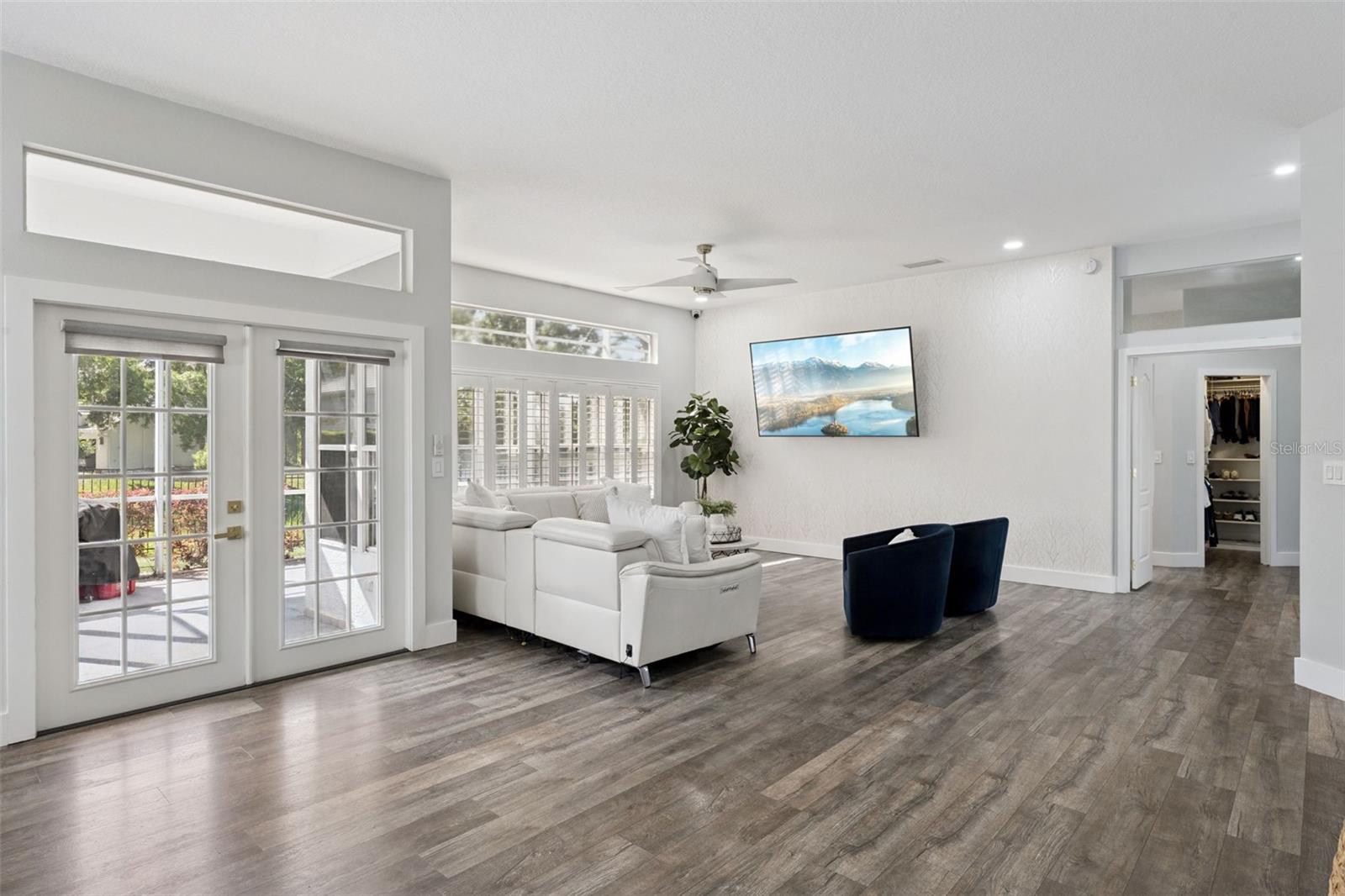 WILLOWBROOK VILLAGE - Residential