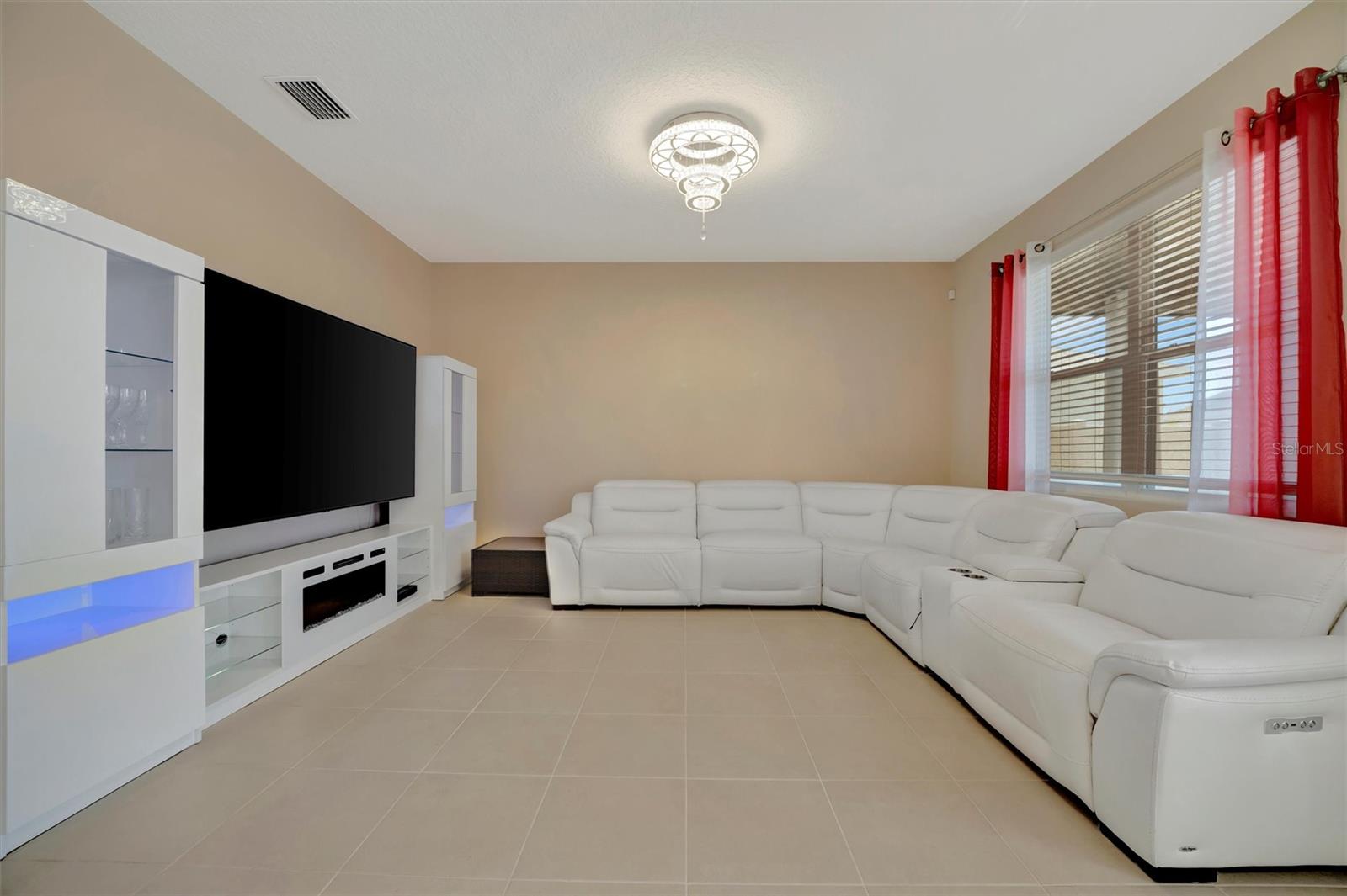 EPPERSON RANCH - Residential Lease