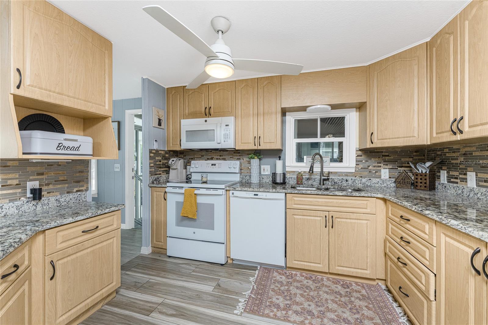 HOL MOB ESTATE 3RD ADD - Residential