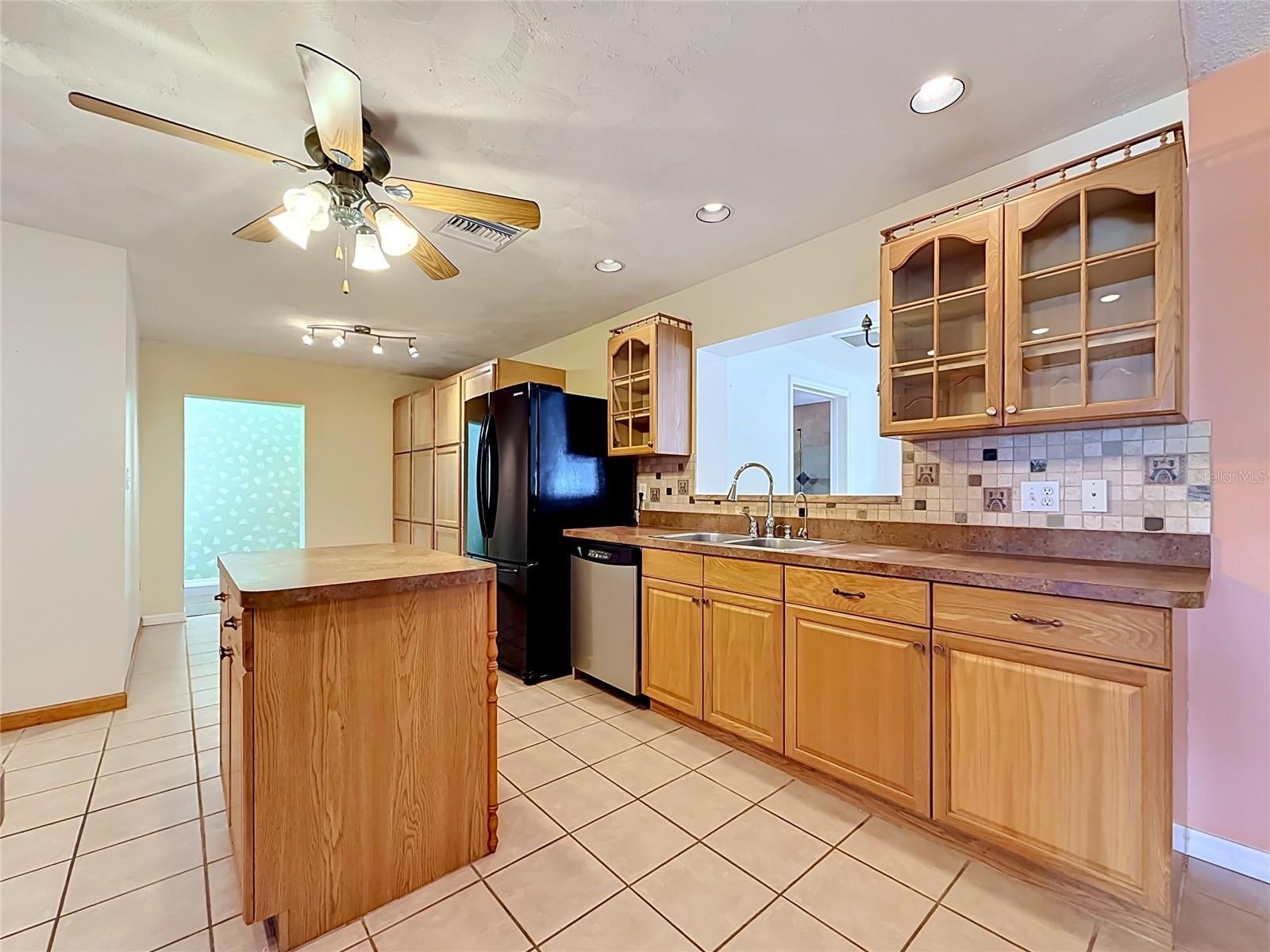 NINE EAGLES UNIT ONE SEC I - Residential