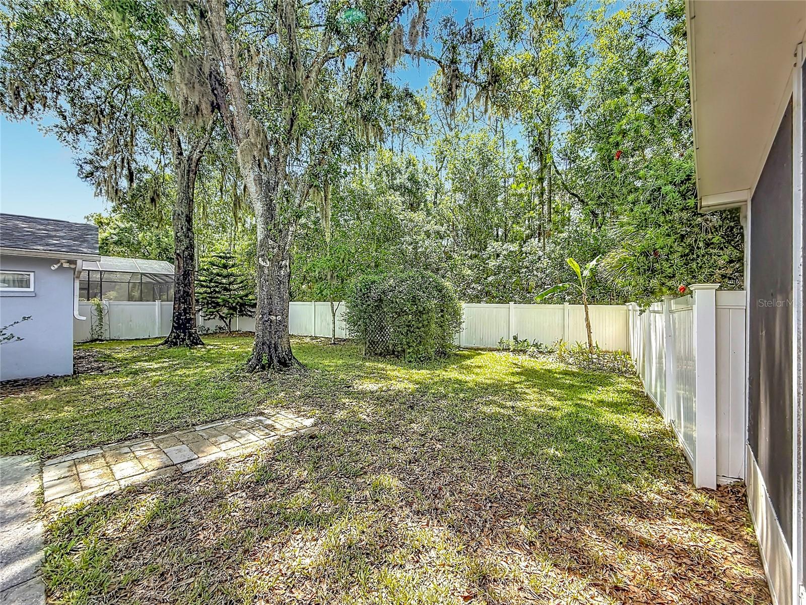 NINE EAGLES UNIT ONE SEC I - Residential