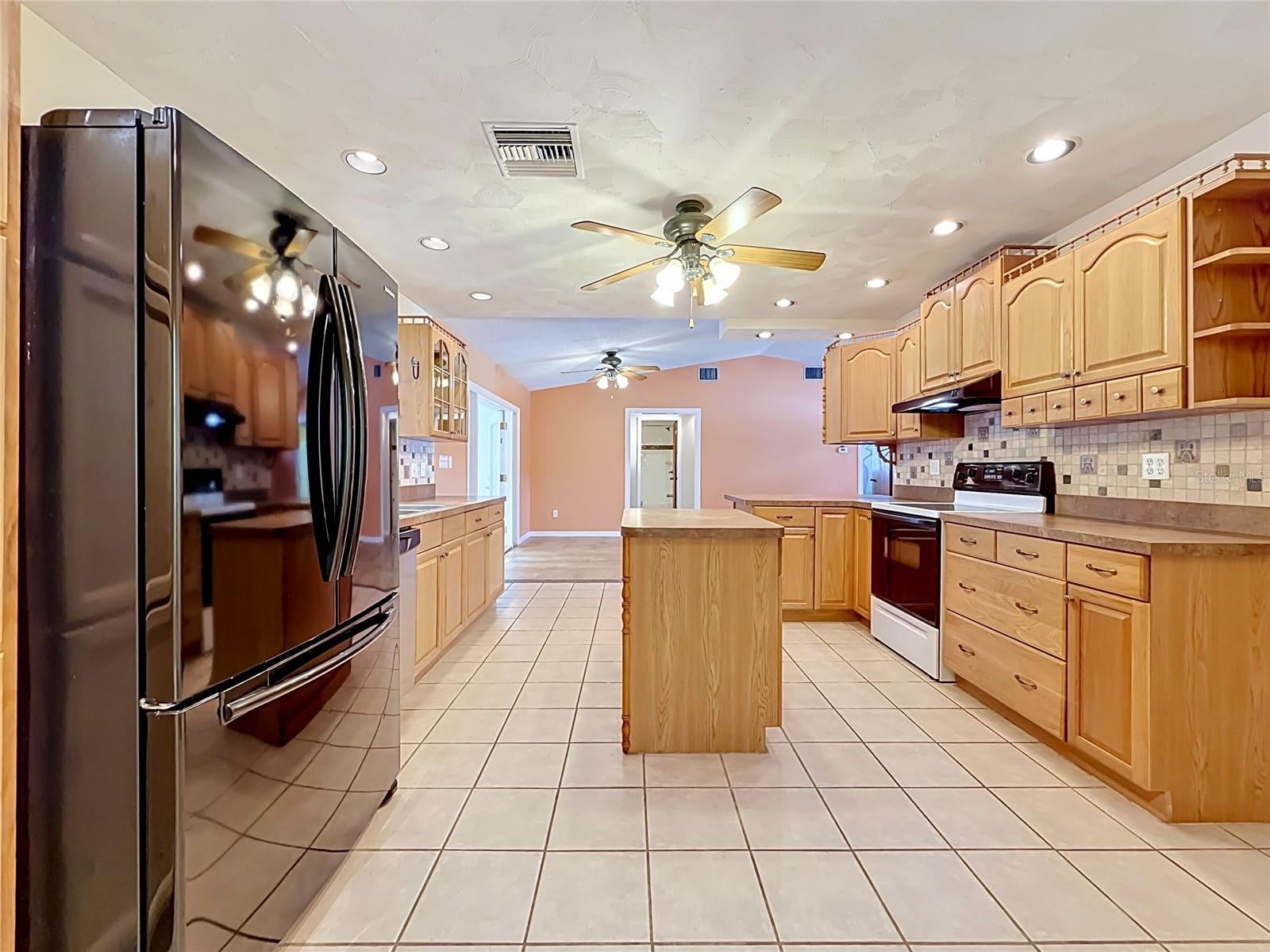 NINE EAGLES UNIT ONE SEC I - Residential