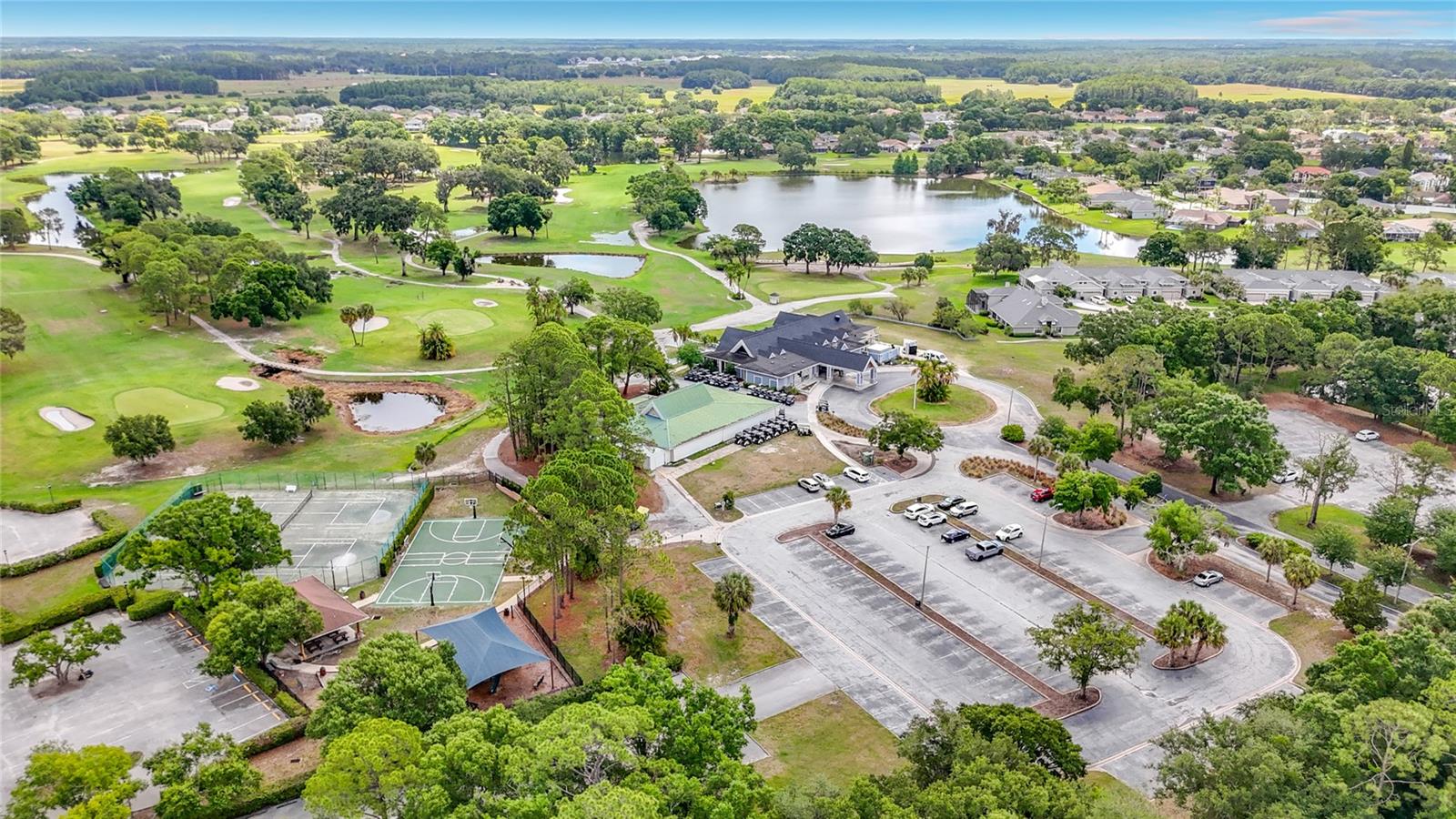 NINE EAGLES UNIT ONE SEC I - Residential