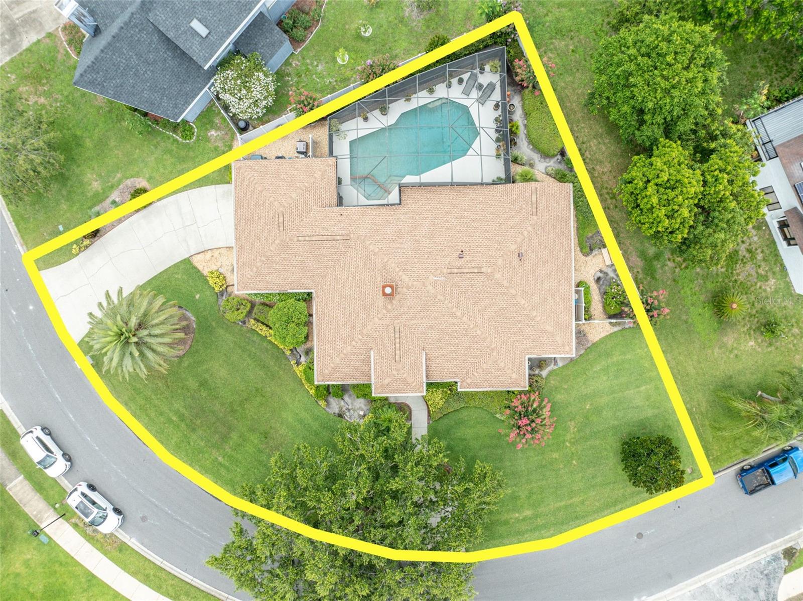 6630 HIDDEN BEACH CIRCLE