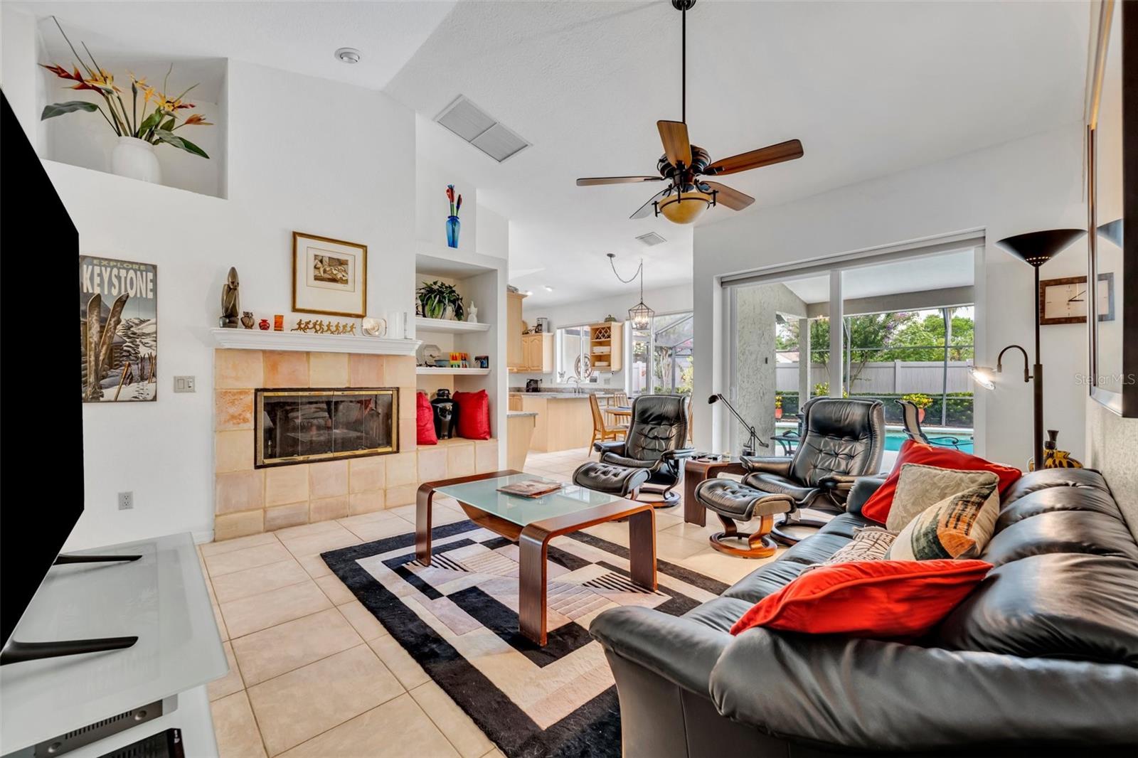6630 HIDDEN BEACH CIRCLE