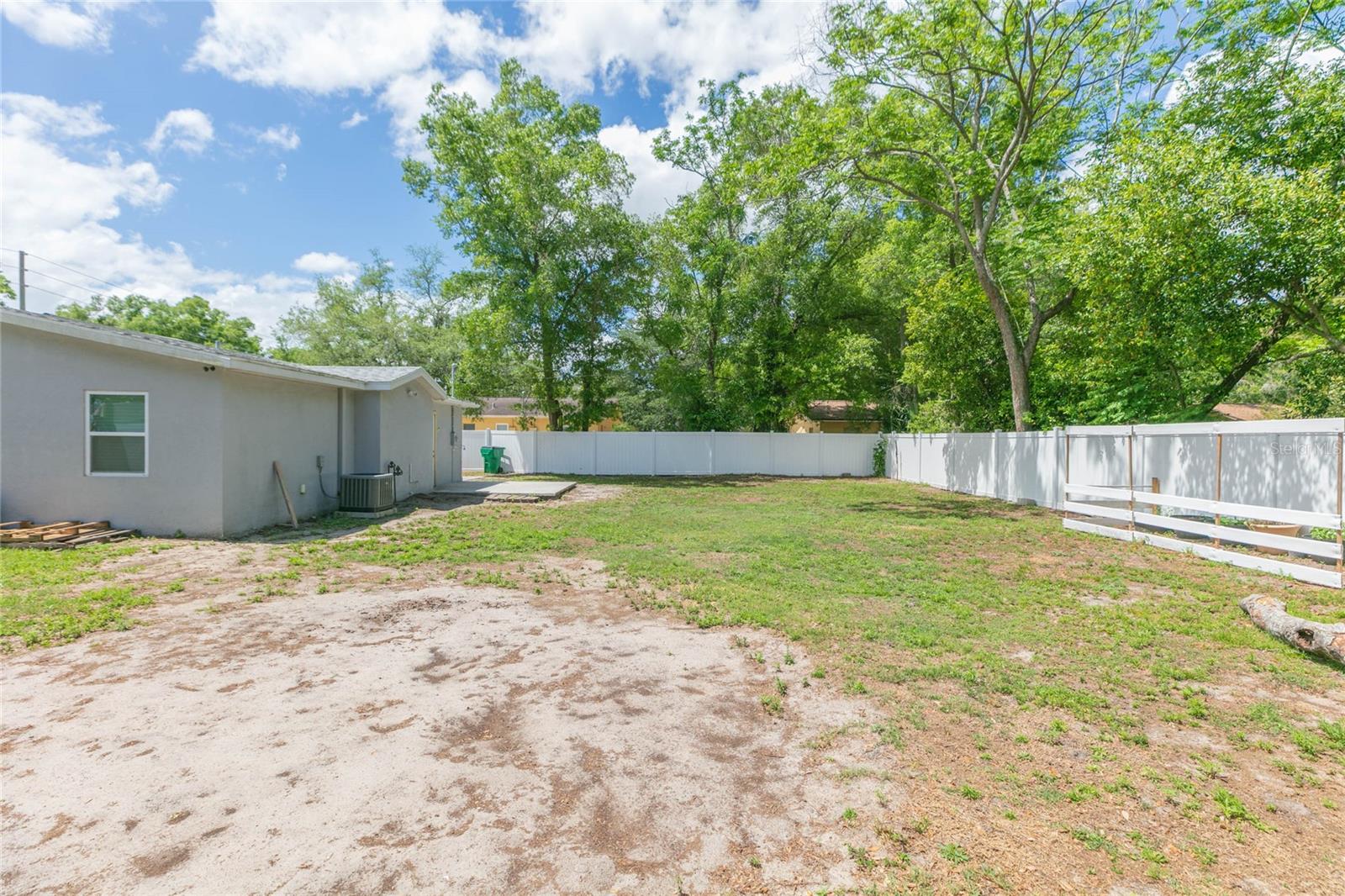 S1/2 NW1/4 SW1/4 NE1/4 12 26 21 - Residential