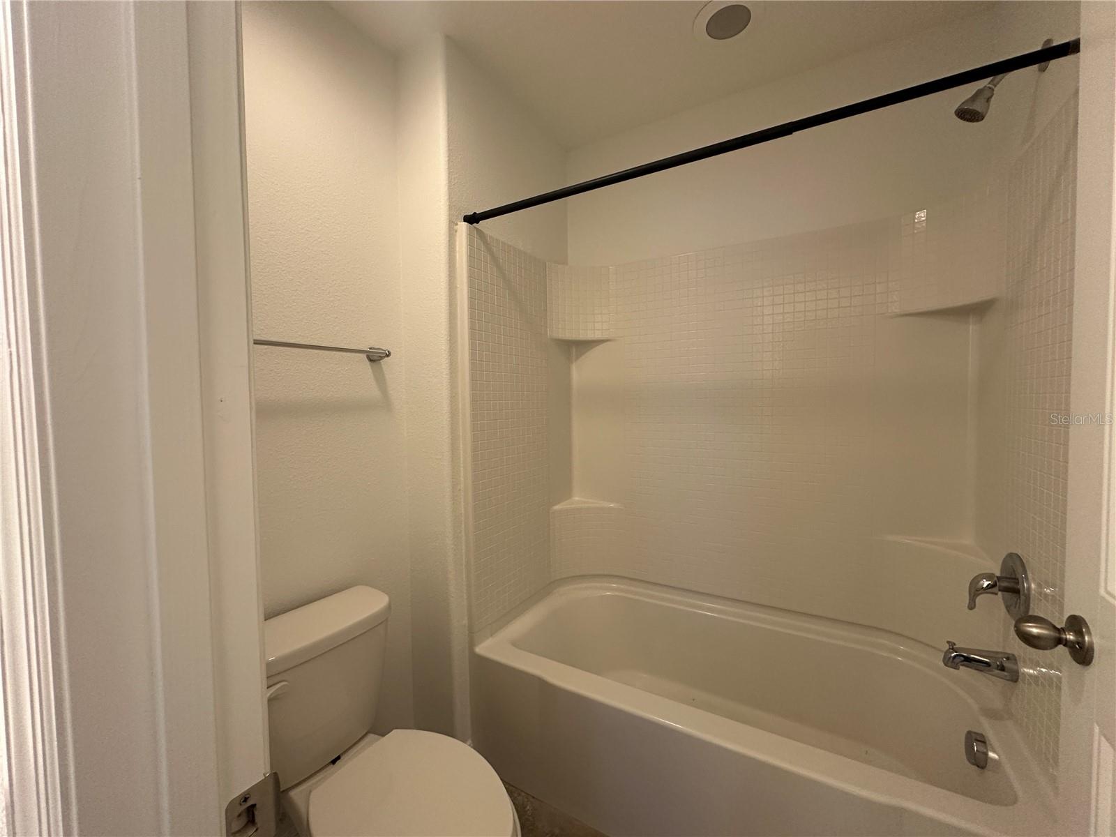 BEACON PARK PH 3 - Residential Lease