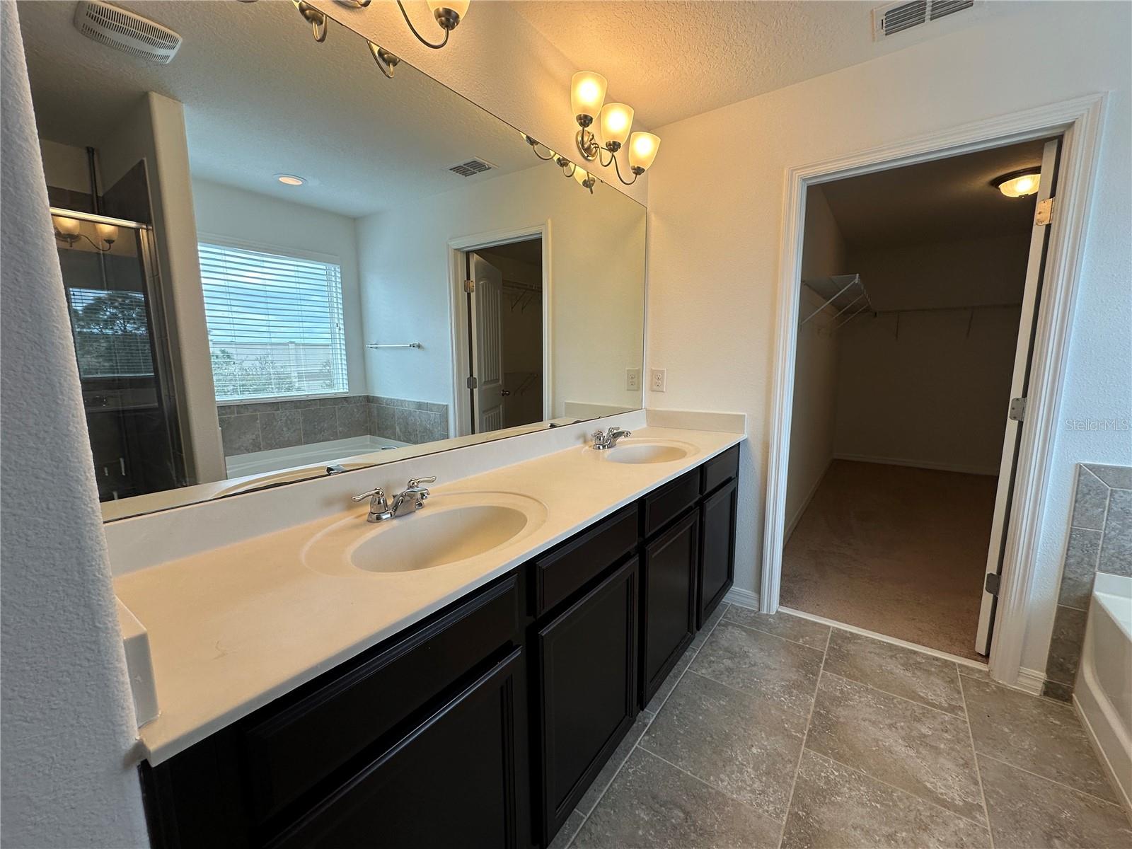 BEACON PARK PH 3 - Residential Lease