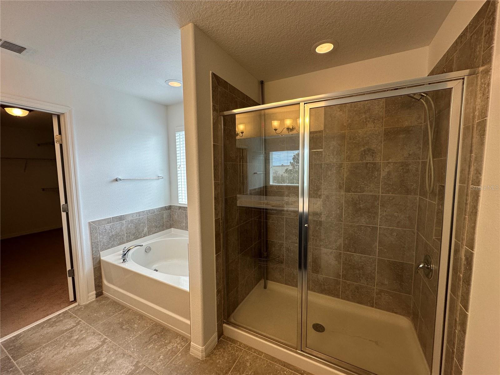 BEACON PARK PH 3 - Residential Lease