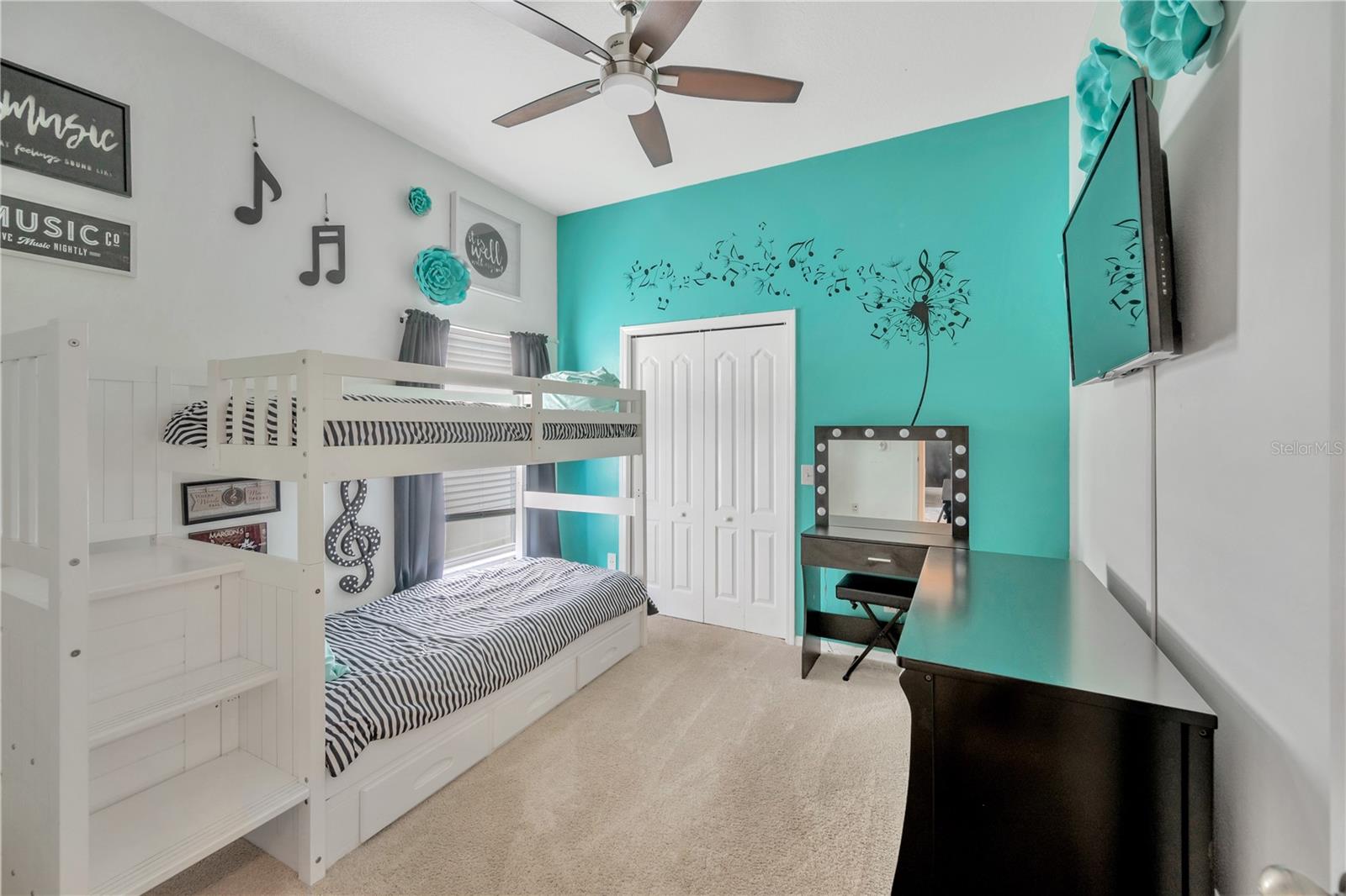 SOUTH FORK UNIT 3 - Residential