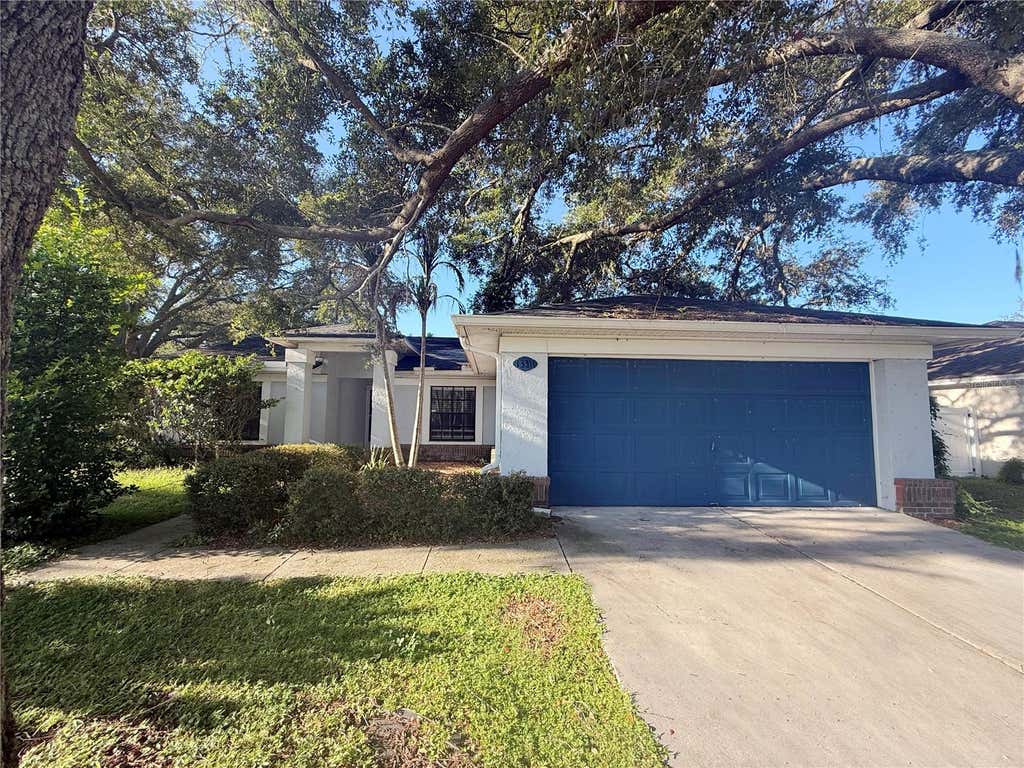 Photo of 13311 Hollowbend Lane, Riverview, FL 33569 (MLS # TB8536847)