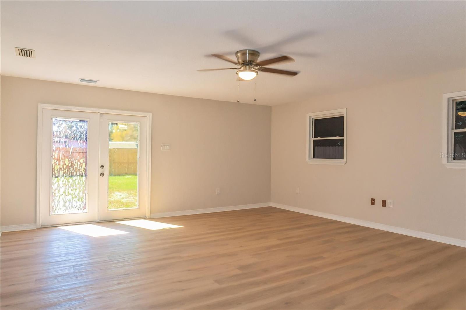 GLASS SUB - Residential