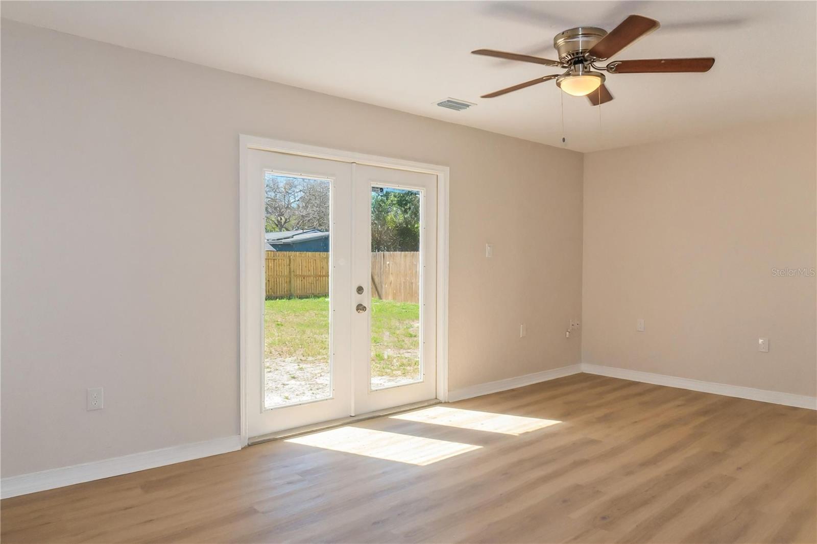 GLASS SUB - Residential