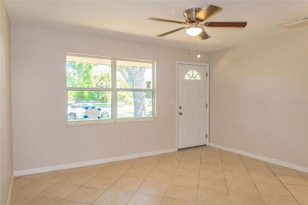 Photo of 5460 40th Avenue N, St Petersburg, FL 33709 (MLS # TB8485680)