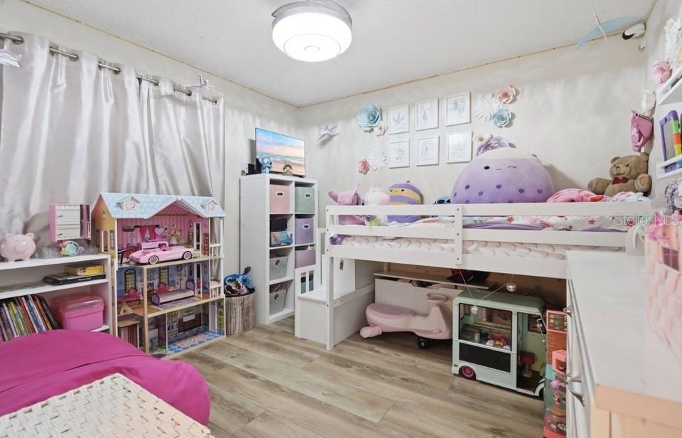 BLUE SPRINGS VILLAS - Residential