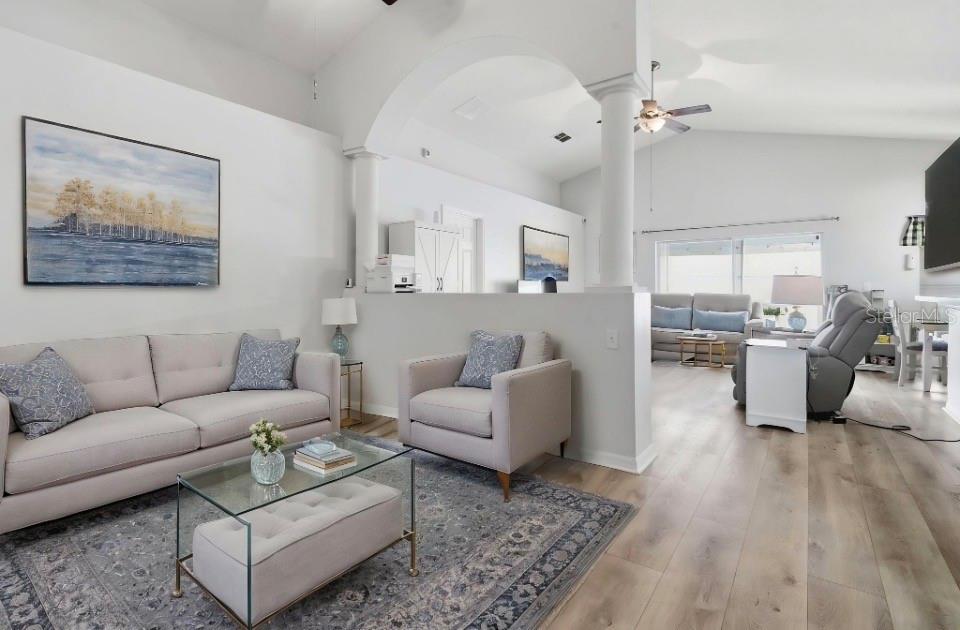 BLUE SPRINGS VILLAS - Residential