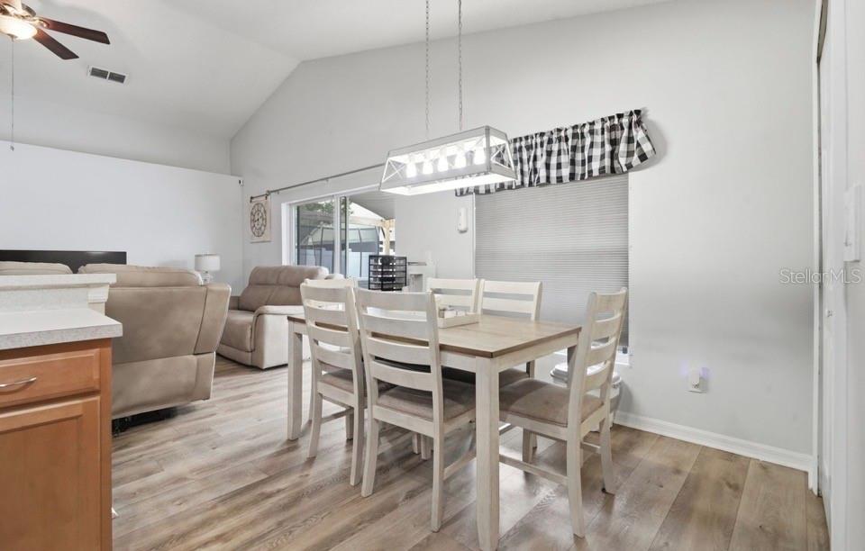 BLUE SPRINGS VILLAS - Residential