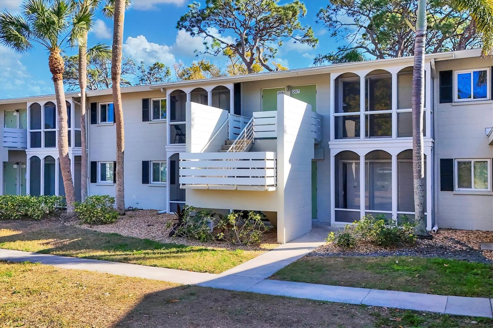 GARDEN APTS - Residential