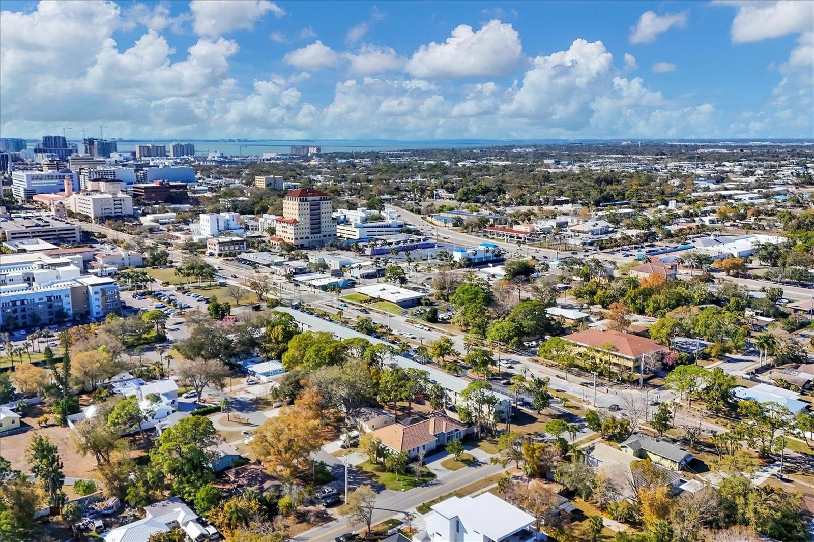 GARDEN APTS - Residential
